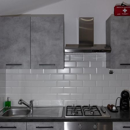 S T Apartment คาวัลลิโน-เตรปอร์ติ ภายนอก รูปภาพ